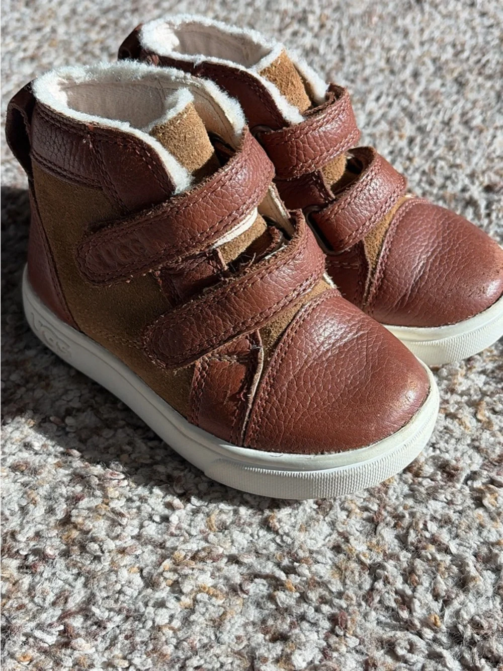 Toddler Ugg boots 6